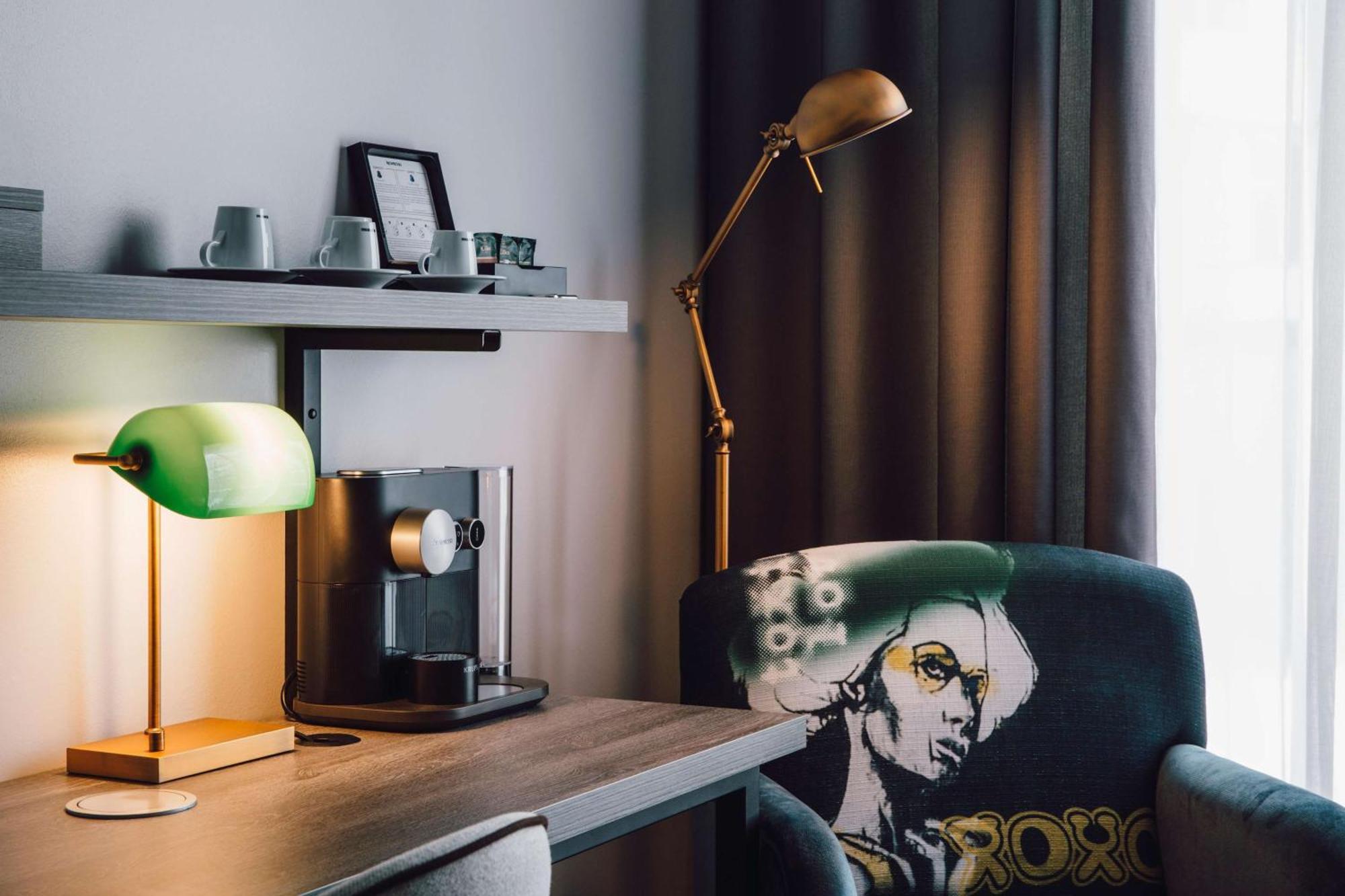 Hotel Berlin, Berlin, A Member Of Radisson Individuals Exterior foto Room interior